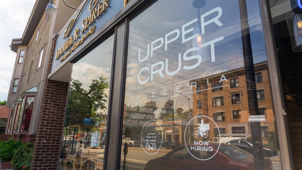 A photo of Upper Crust Pizza's storefront 